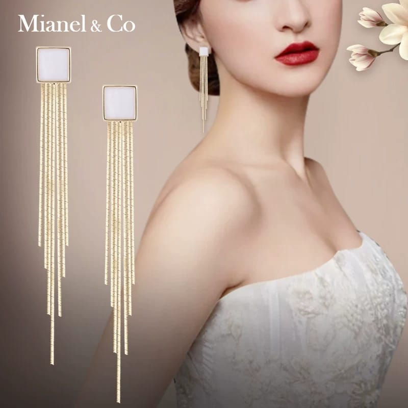 Elegant high-quality beautiful earrings pair for women
